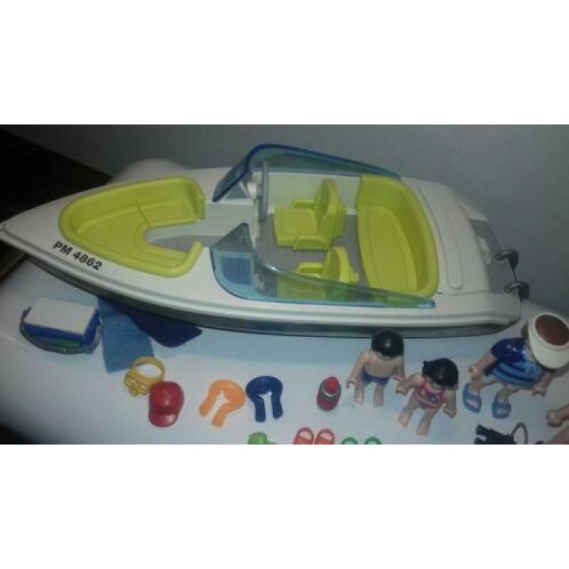 Playmobil speedboot netjes en heel