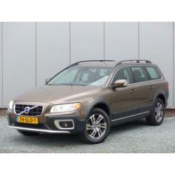 Volvo XC70 D3 AUT FWD Limited Edition Leer / Xenon / Trekhaa