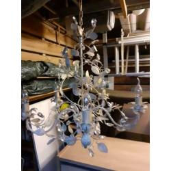 1 Kroonluchter 2 staande lampen 1 wandlamp