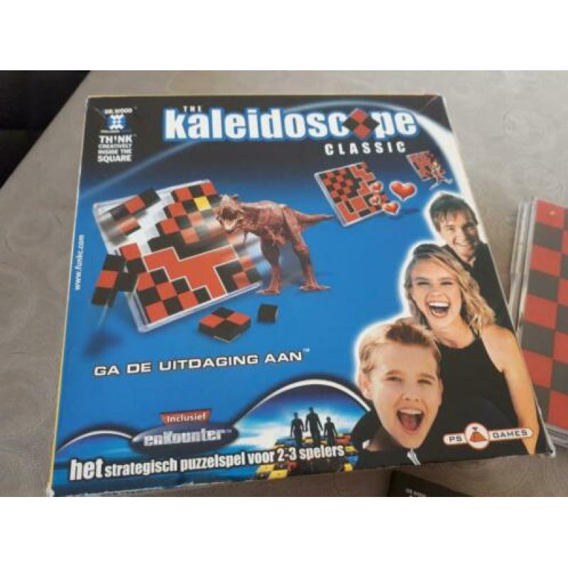 Kaleidoscope, meer dan 100 uitdagingen.