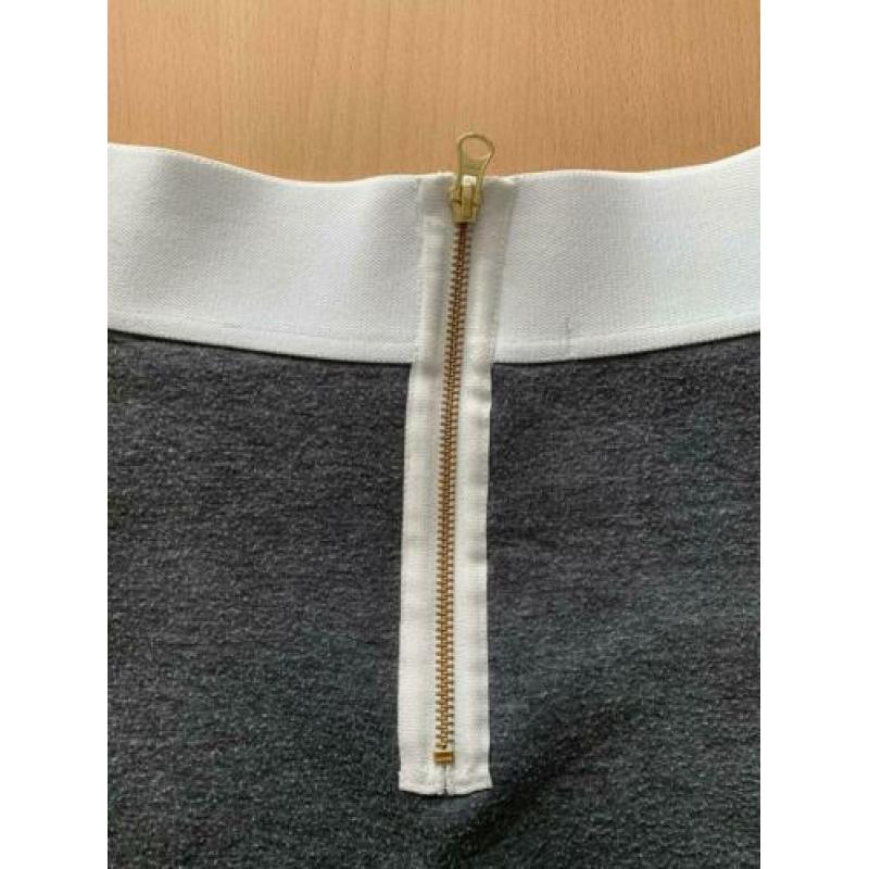 Vanilia foam rok - maat 34