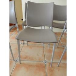Italiaanse luxe stoelen, Desalto model Sand(Als Nieuw)