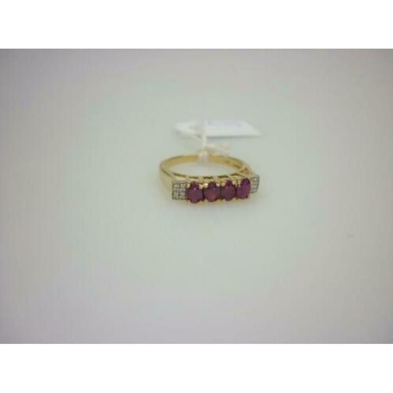 Ring goud met robijn & 0.5K diamant / Z6109