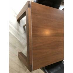 Notenhouten eettafel 220cm