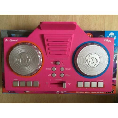 i Dance karaoke DJ set