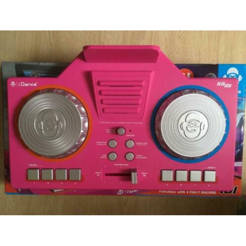 i Dance karaoke DJ set