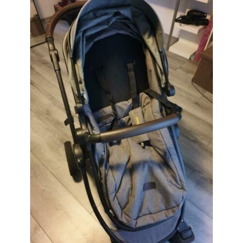 Een nog goede 3 in 1 kinderwagen van Baninni te koop