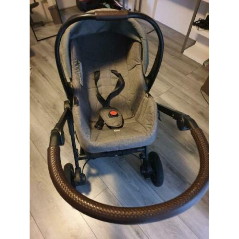Een nog goede 3 in 1 kinderwagen van Baninni te koop