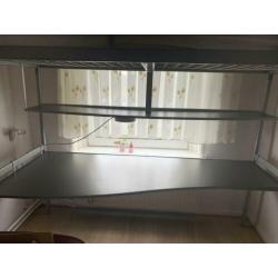 Ikea hoogslaper met matras,lamp,bureau en plank