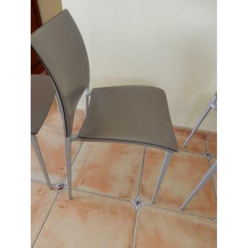 Italiaanse luxe stoelen, Desalto model Sand(Als Nieuw)