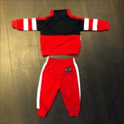 Nike Air joggingpakje rood blauw 74-80