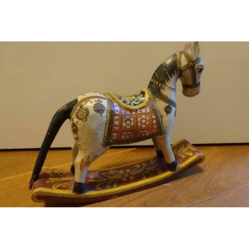 Antiek PAARDJE Mooi gedecoreerd 28 cm breed 23 cm hoog hout