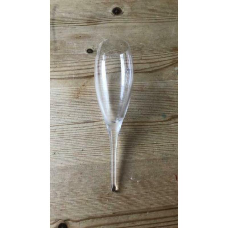 Duo “Moët” flutes in houder