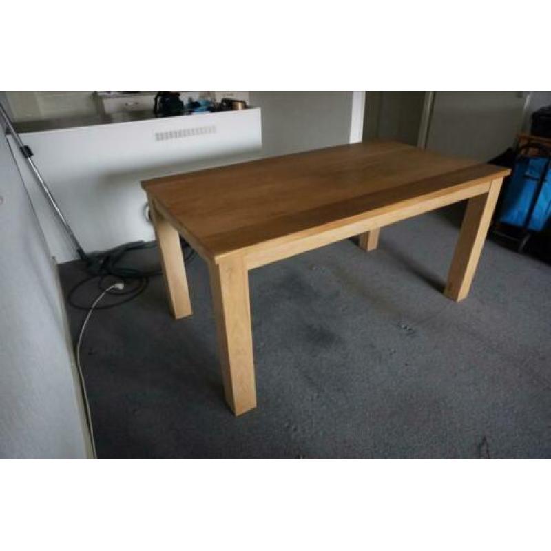 Eetkamertafel eiken