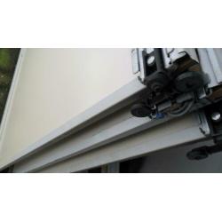 gratis 4 kast/garderobe deuren wit