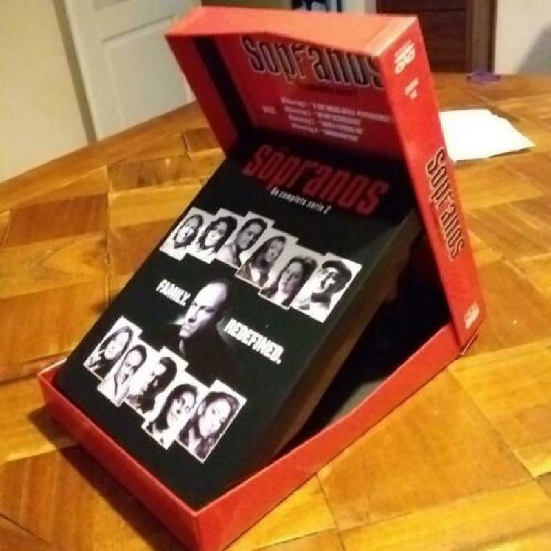 SOPRANOS - Seizoen 2..........In Luxe Box........ALS NIEUW !
