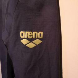 Arena carbon flex black. d26 openrug. badpak