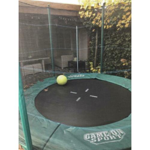 Game On Sport Mega pro Trampoline 244 inclusief beschermhoes