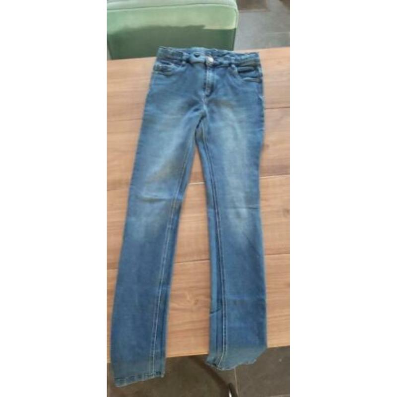 2 SlimFit spijkerbroeken maat 170