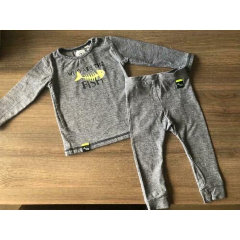Kleding pakket maar 74 jongen