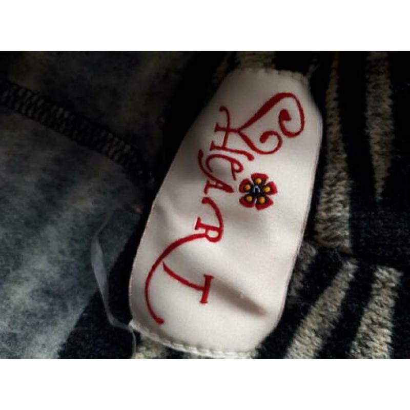 Vest16 - Lekker warm HEART BY ART vest maat M (1)