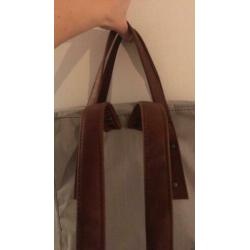 Simpele rugtas met shopper handvatten