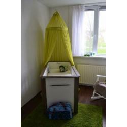 Kinderkamer babykamer goede staat