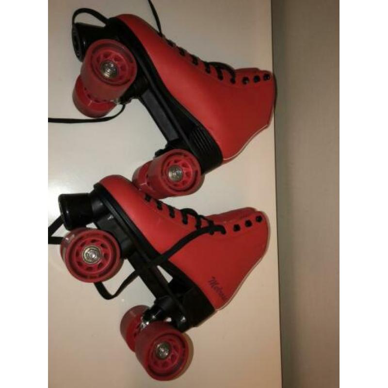 Rolschaatsen maat 38