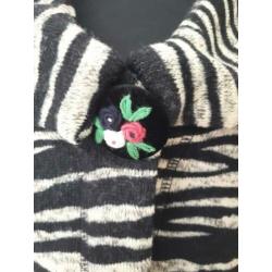 Vest16 - Lekker warm HEART BY ART vest maat M (1)