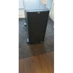 HP ProLiant ML350 G6 en DELL PowerEdge T310