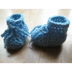 Stoere gehaakte baby laarsjes/booties 4-6 Mnd/ Maat 16 (68)