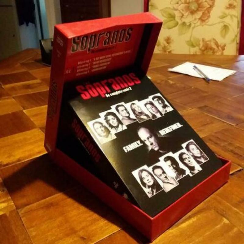 SOPRANOS - Seizoen 2..........In Luxe Box........ALS NIEUW !