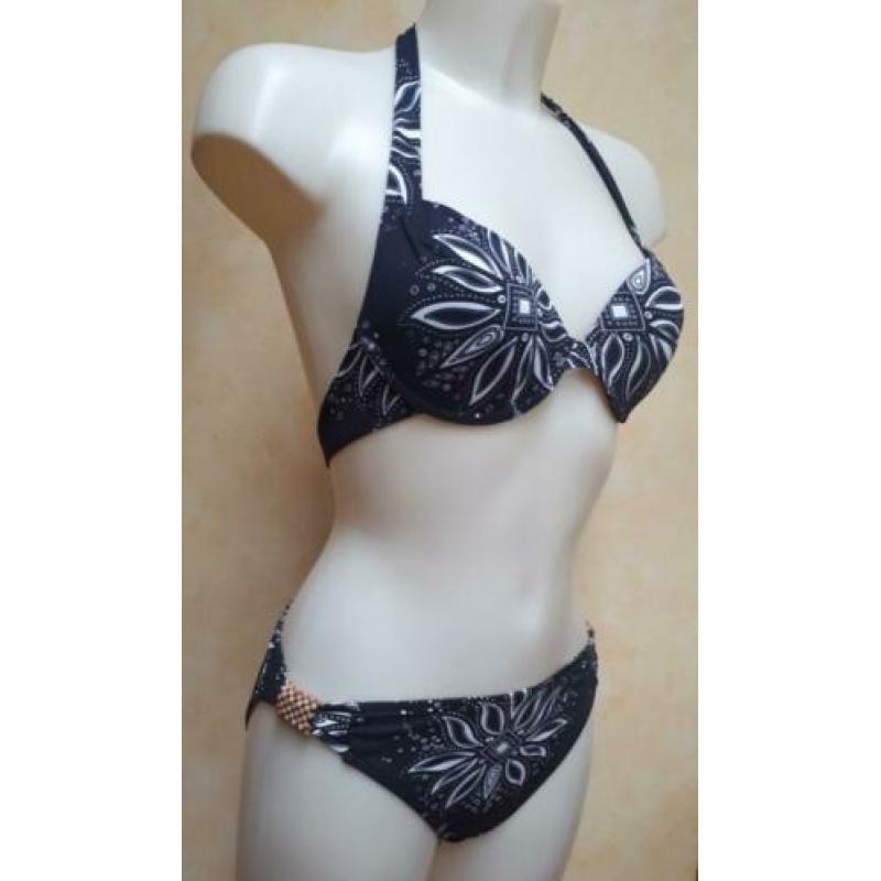 38B Nieuwe zwart wit voorgevormde beugel bikini Cyell, 38 B