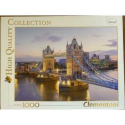26 puzzels in 16 dozen samen 10 euro