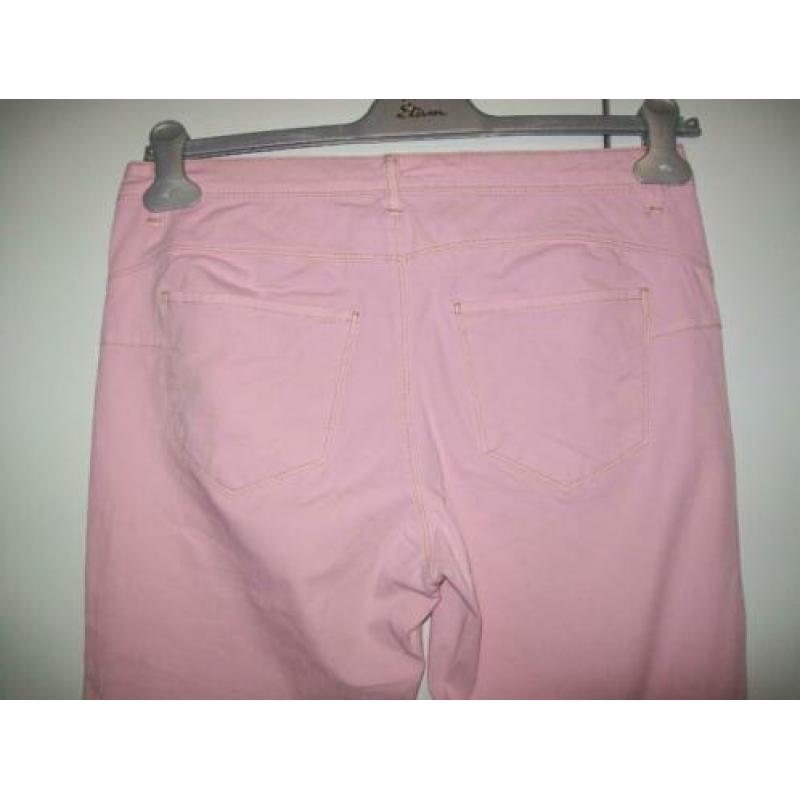 Benetton roze skinny mt.31 *NIEUW*