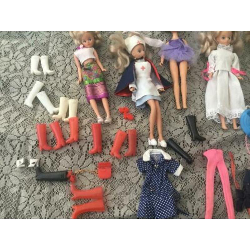 Daisy Mary Quant ( soort Barbie) lot