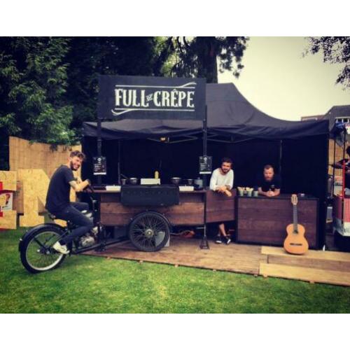 Complete bakbrommer foodtruck op aanhanger te koop