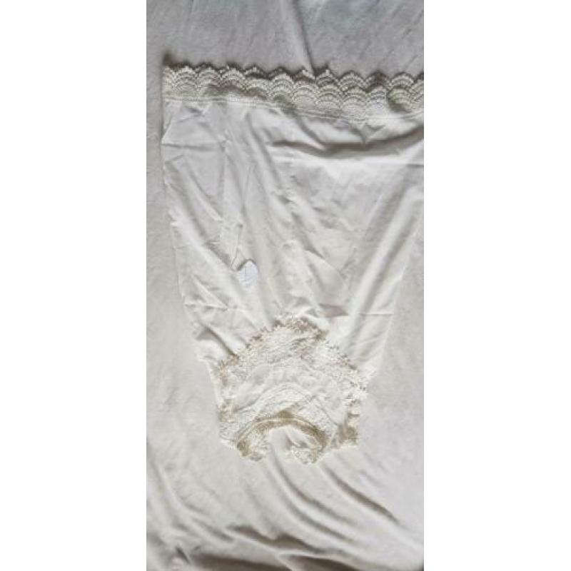 Ruim 35 stuks Ibiza Bohemian zomerse kleding