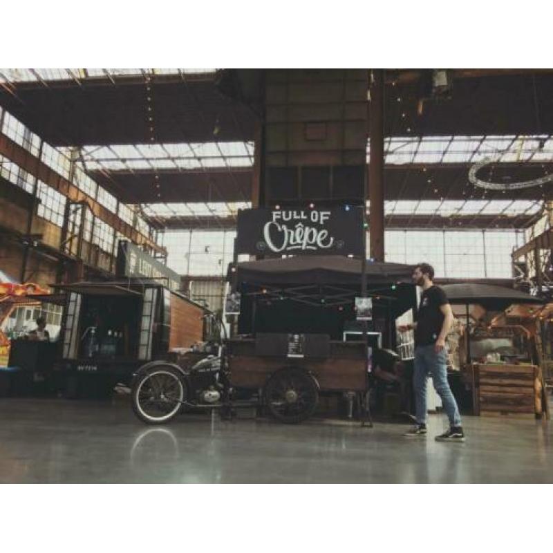 Complete bakbrommer foodtruck op aanhanger te koop