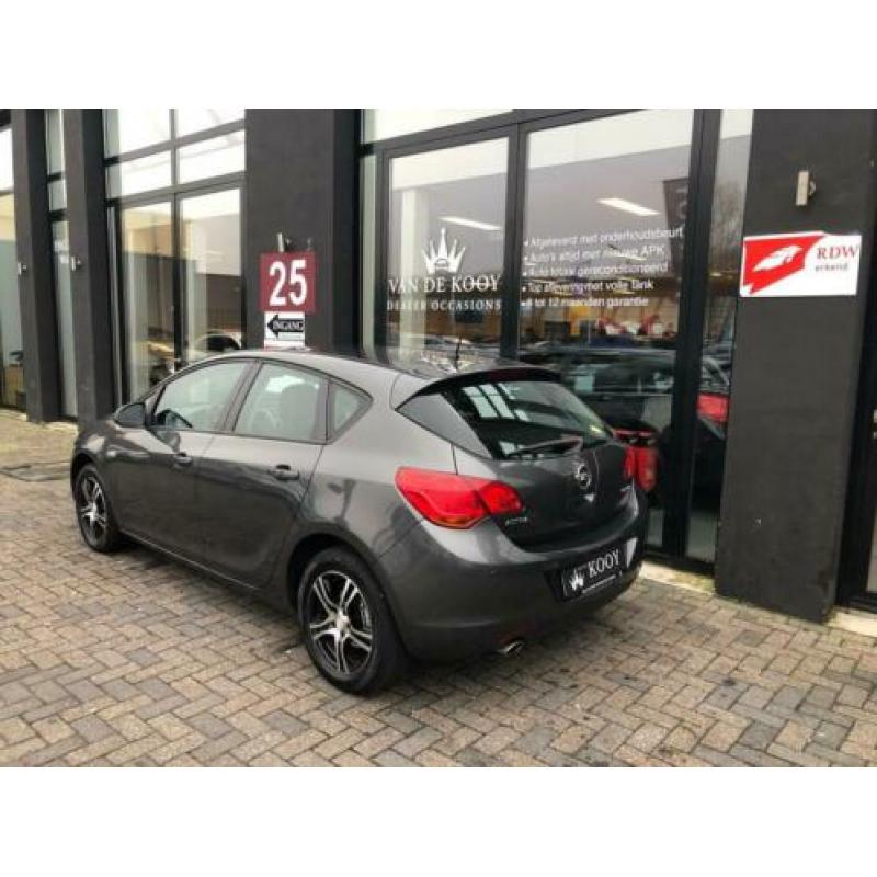 Opel Astra 1.4 Edition Turbo 6/12 M Garantie