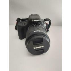 Canon EOS 100D extra tas en accu BIJNA GRATIS