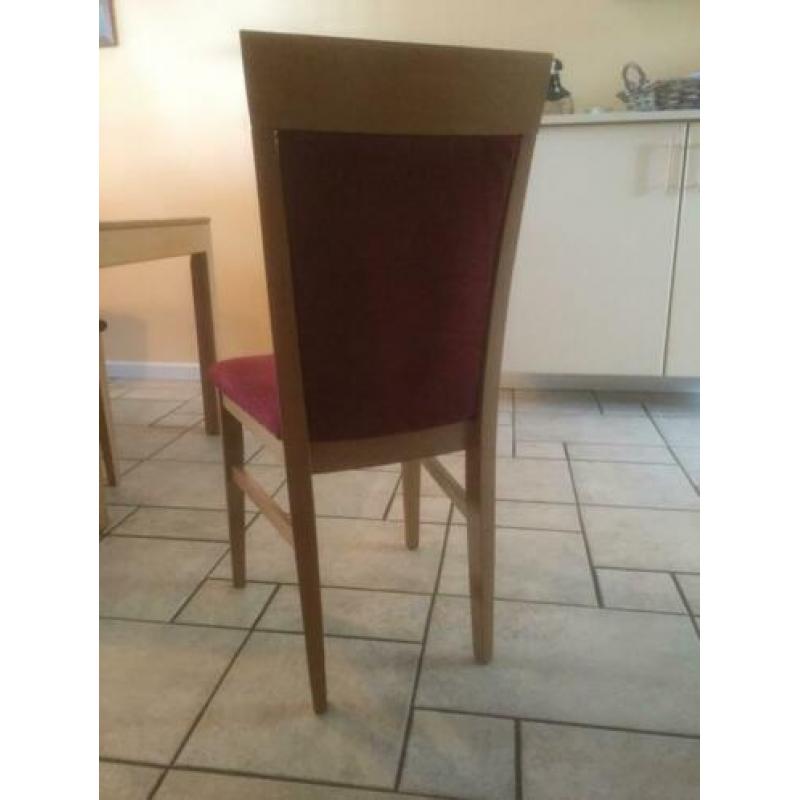 Eettafel met 6 stoelen