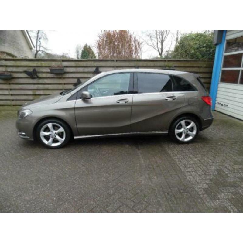 Mercedes-Benz B-klasse 180 CDI Ambition