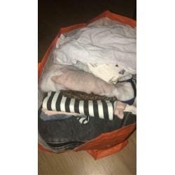 Kledingpakket maat S/M 34 stuks