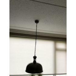Set van 4 ! Hanglampen en stalamp metaal