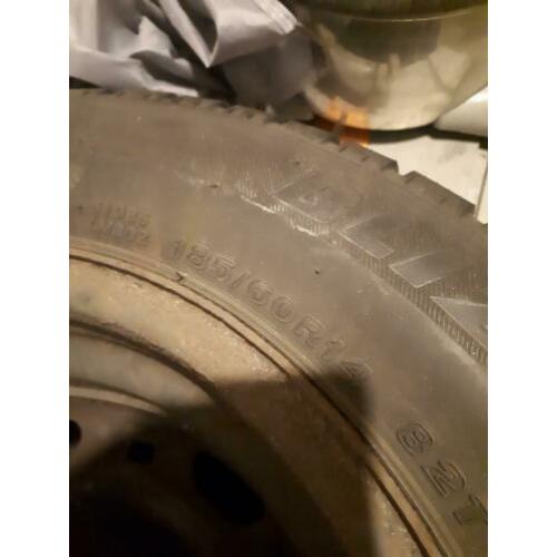 Winterbanden Bridgestone 185 60 R14