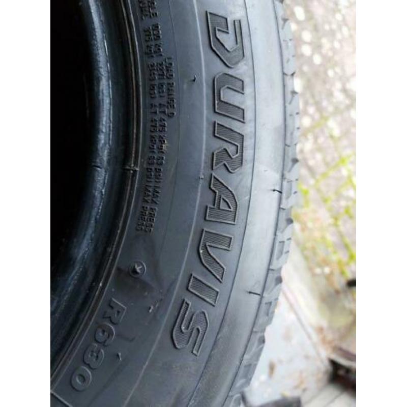 Bridgestone duravis 215 65 16