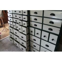 Apothekerskast Ladekast Vakkenkast Postkast Antiek