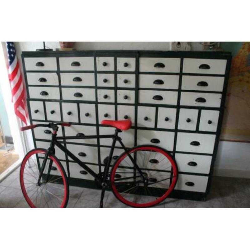 Apothekerskast Ladekast Vakkenkast Postkast Antiek