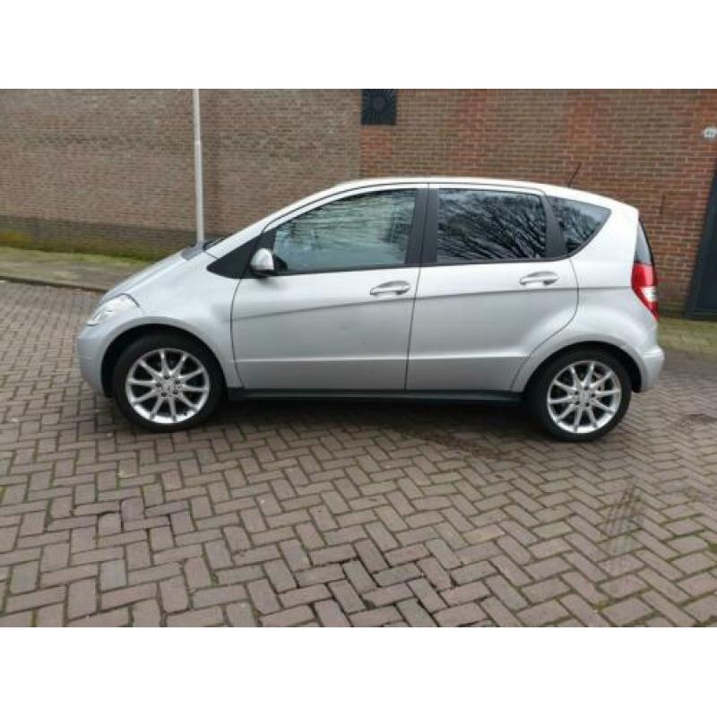 Mercedes A-Klasse A160 5DRS 2011 AIRCO/213DKM/APK 12-2020